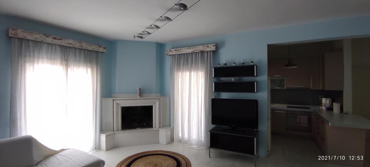 Epavlis Apartment Néa Péramos Esterno foto