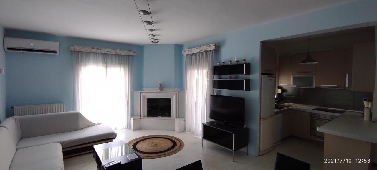 Epavlis Apartment Néa Péramos Esterno foto