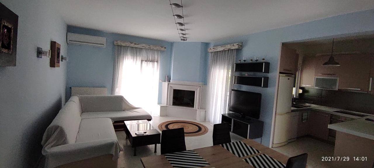 Epavlis Apartment Néa Péramos Esterno foto