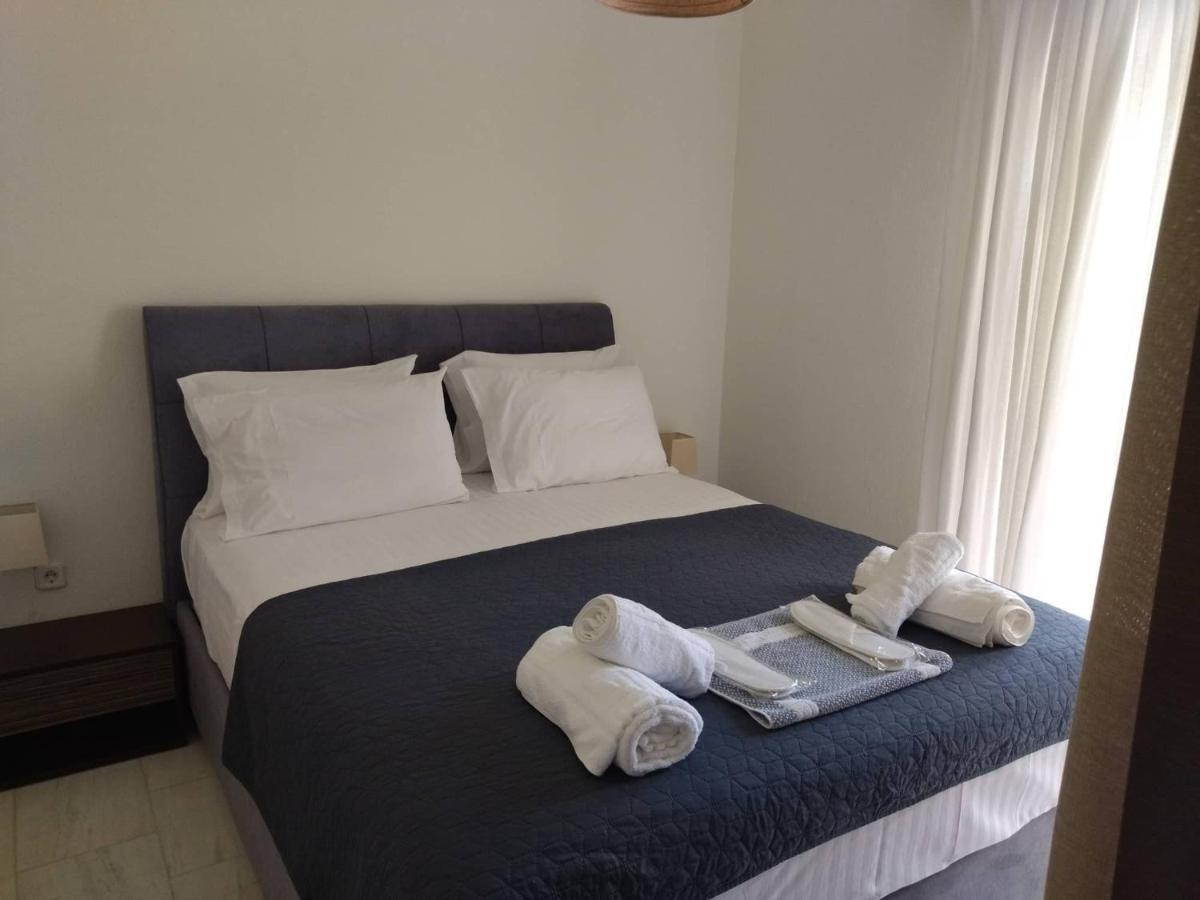 Epavlis Apartment Néa Péramos Esterno foto