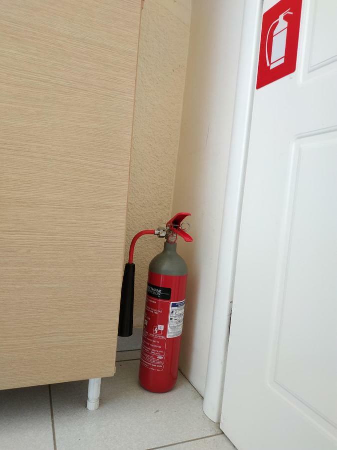 Epavlis Apartment Néa Péramos Esterno foto